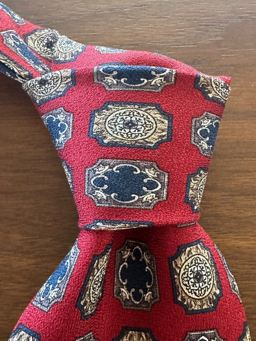 Valentino Red Navy Gold Medallion Silk Tie